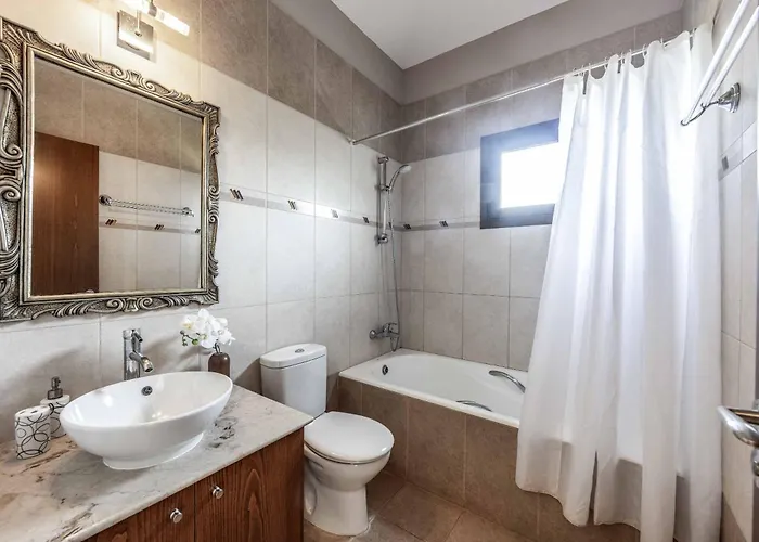 ヴィラ Kambos Dio *